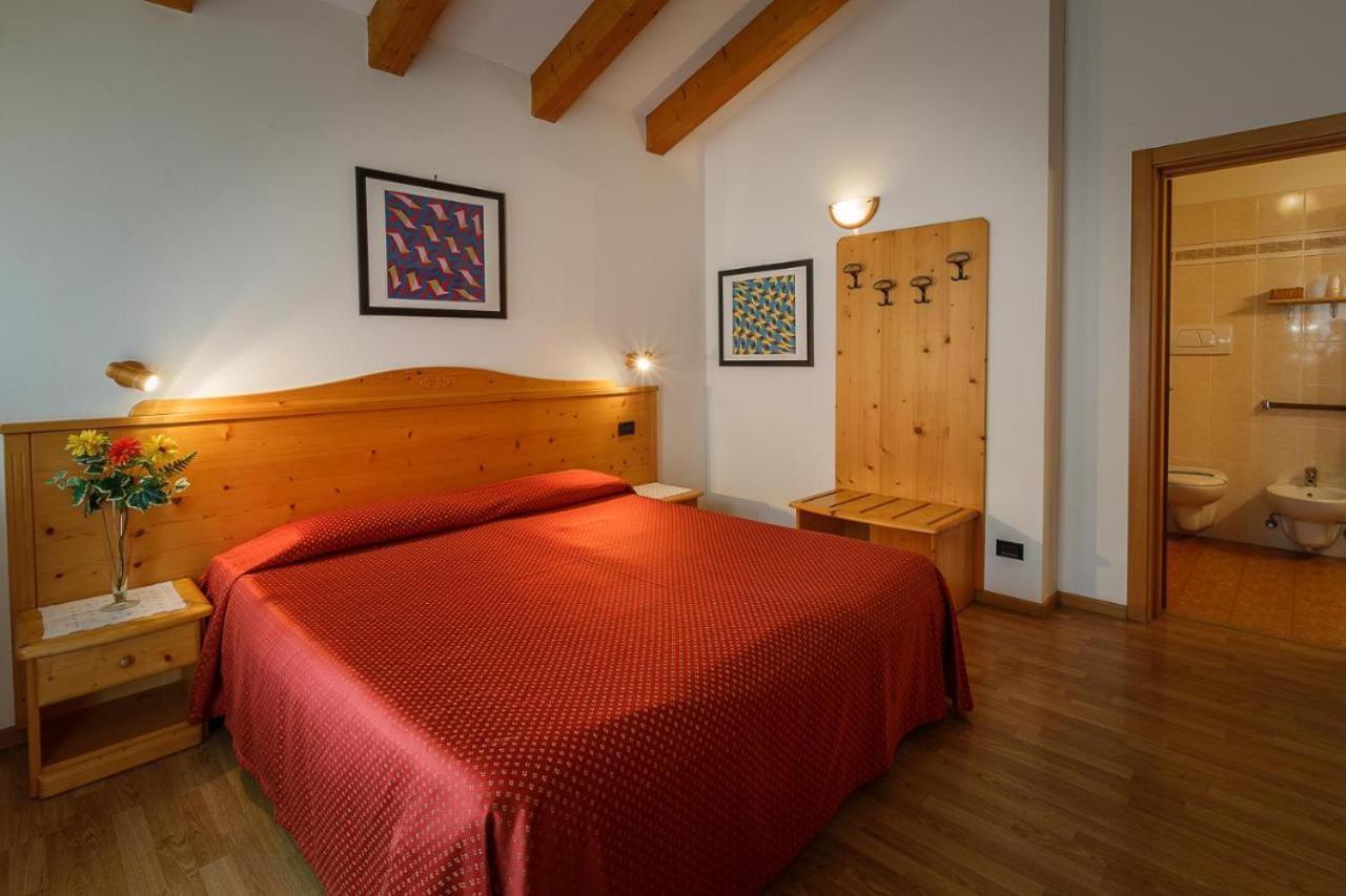 Hotel La Locanda Pinzolo Eksteriør bilde