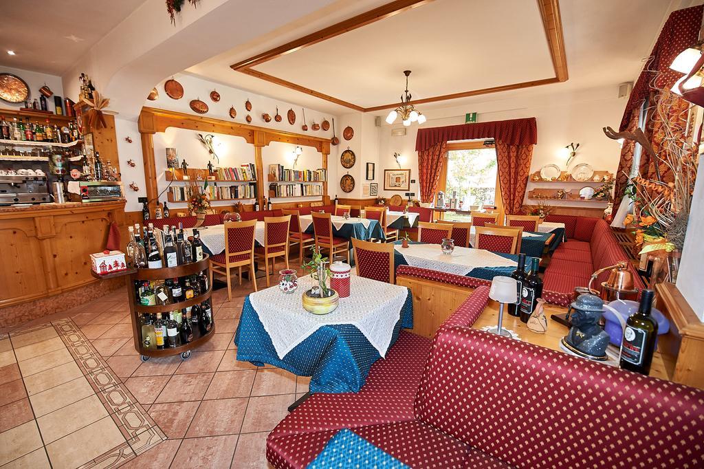 Hotel La Locanda Pinzolo Eksteriør bilde