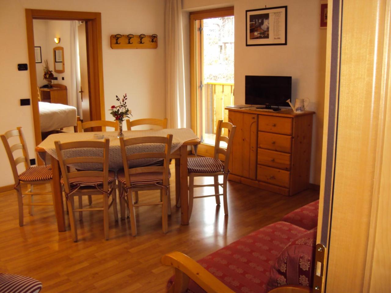 Hotel La Locanda Pinzolo Eksteriør bilde